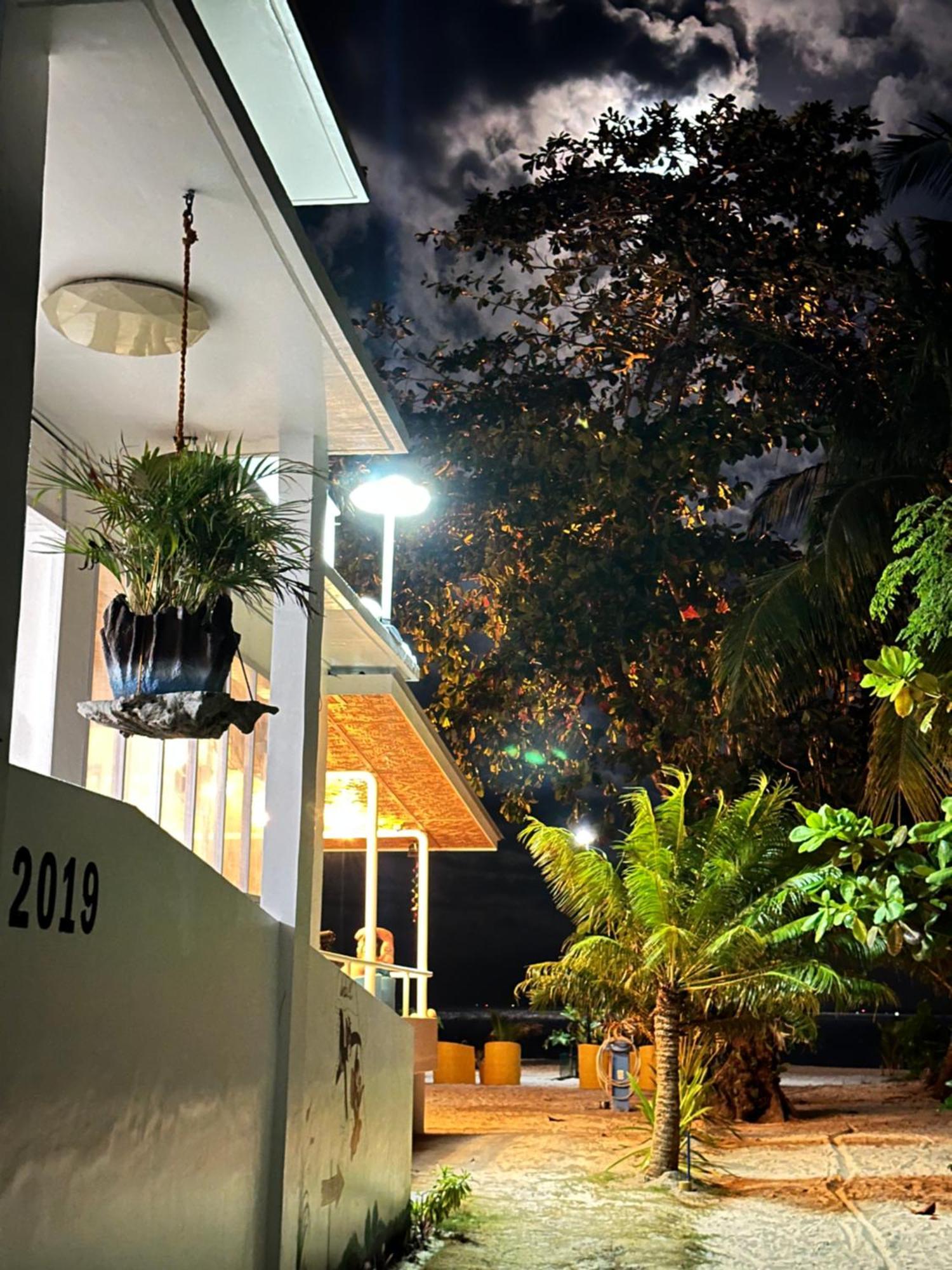 In Dai Aquasports And Beach Resort Santa Fe  Exterior foto