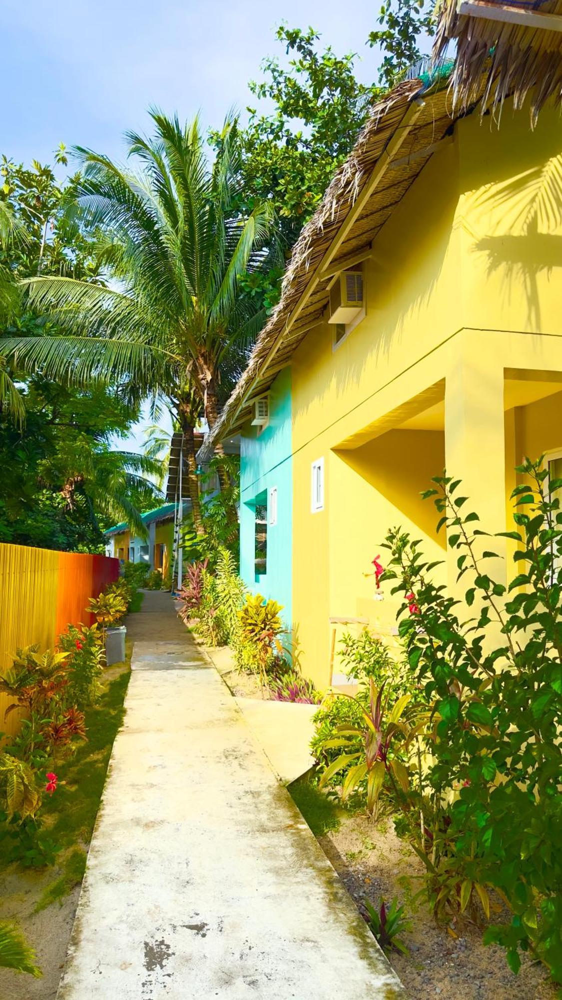 In Dai Aquasports And Beach Resort Santa Fe  Exterior foto